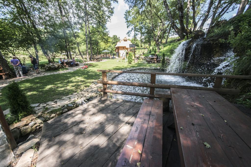 Gradacka Banja Brvnare Apartment Luaran gambar